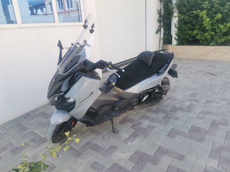 2023 Sym Maxsym TL 500, серый, 710000 рублей, вид 5