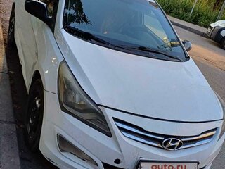 2015 Hyundai Solaris I Рестайлинг, белый, 800000 рублей, вид 1