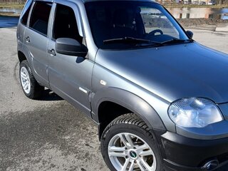 2014 Chevrolet Niva I Рестайлинг, серый, 480000 рублей, вид 3