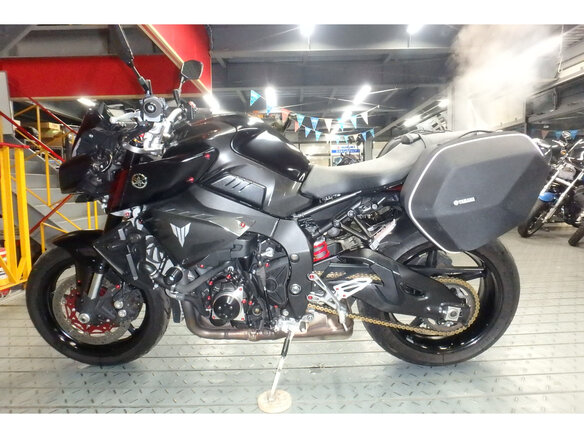 2019 Yamaha MT-10, чёрный, 1350000 рублей - вид 1