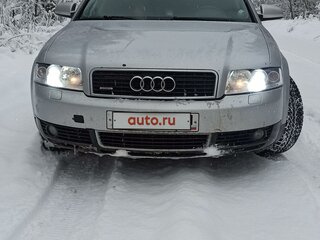 2002 Audi A4 II (B6), серебристый, 670000 рублей, вид 3