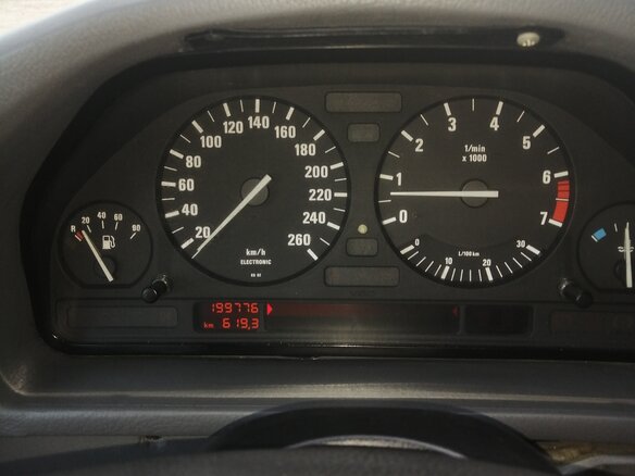 1991 BMW 5 серии 535i III (E34), зелёный - вид 28