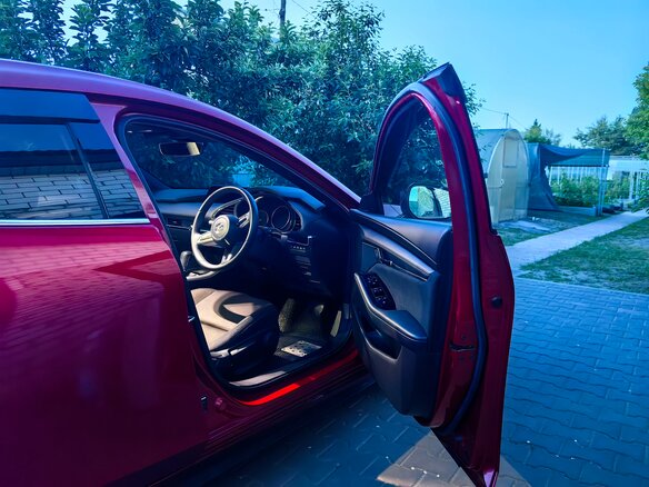 2019 Mazda 3 IV (BP), красный - вид 19