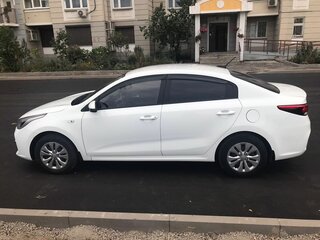 2018 Kia Rio IV, белый, 1300000 рублей, вид 5