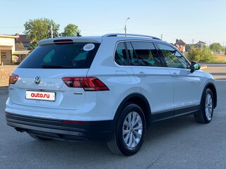 2018 Volkswagen Tiguan II, белый, 2200000 рублей, вид 4