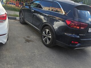 2018 Kia Sorento III Prime Рестайлинг, синий, 3900000 рублей, вид 4