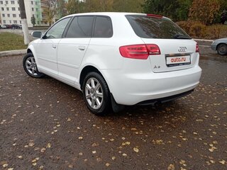 2010 Audi A3 II (8P) Рестайлинг 2, белый, 1200000 рублей, вид 5