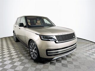 2022 Land Rover Range Rover P400 MHEV V, бежевый, 17083460 рублей, вид 3