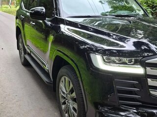 2025 Toyota Land Cruiser 300 Series, чёрный, 13500000 рублей, вид 1