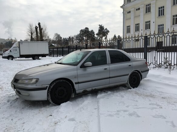 2001 Peugeot 406 I Рестайлинг, серебристый - вид 1