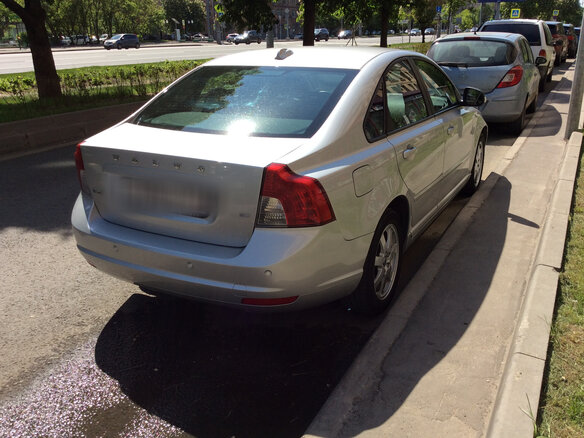 2012 Volvo S40 II Рестайлинг, серебристый - вид 3
