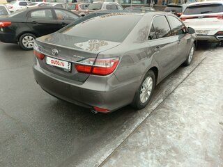 2016 Toyota Camry VII (XV50) Рестайлинг, серый, 2385000 рублей, вид 4