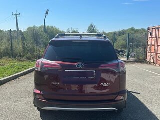 2016 Toyota RAV4 IV (XA40) Рестайлинг, красный, 2370000 рублей, вид 4