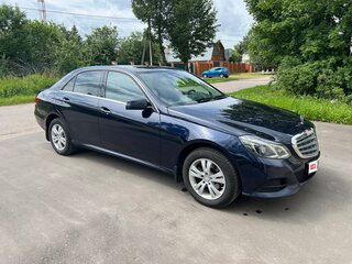 2015 Mercedes-Benz E-Класс 200 IV (W212, S212, C207) Рестайлинг, синий, 1900000 рублей, вид 2