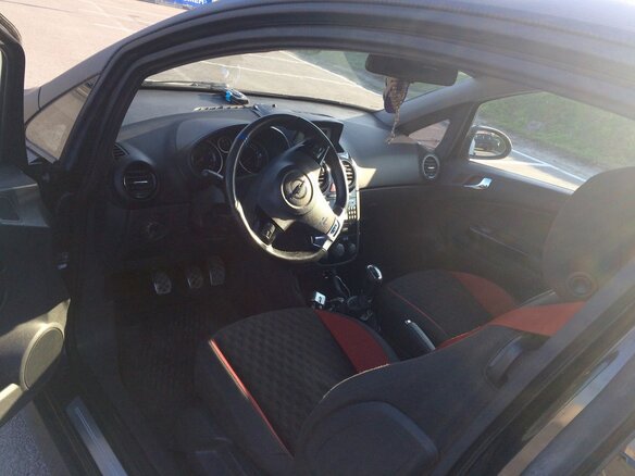 2008 Opel Corsa GSi D, чёрный - вид 2