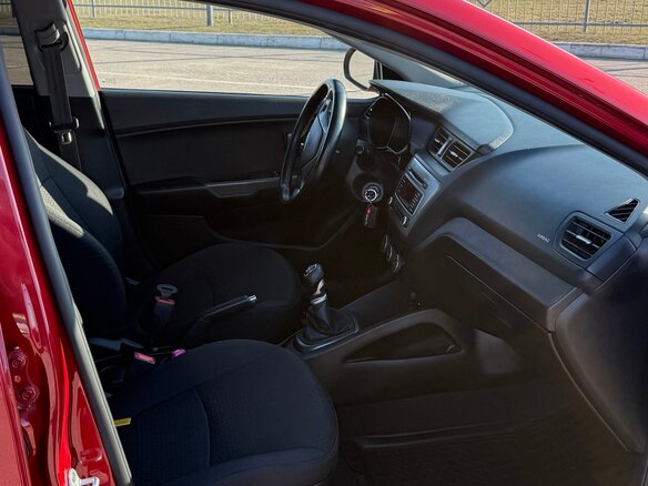 2016 Kia Rio III Рестайлинг, красный, 1099999 рублей - вид 13