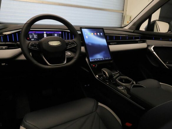 2026 Geely Atlas II, белый, 3449990 рублей - вид 10