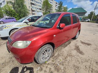 2003 Mazda Demio II (DY), красный, 400000 рублей, вид 5