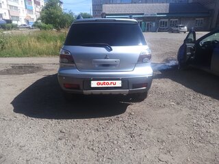 2004 Mitsubishi Outlander I, серый, 680000 рублей, вид 3