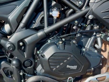 2025 Benelli TRK 502 X, зелёный, 550000 рублей, вид 5
