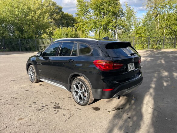 2017 BMW X1 18i sDrive II (F48), чёрный, 1770000 рублей - вид 9