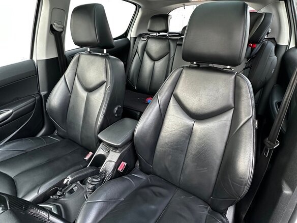 2011 Peugeot 308 I Рестайлинг, белый, 800000 рублей - вид 13