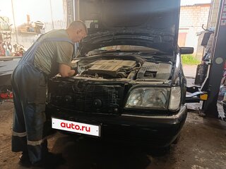 1998 Mercedes-Benz S-Класс 420 III (W140) Рестайлинг, чёрный, 650000 рублей, вид 5