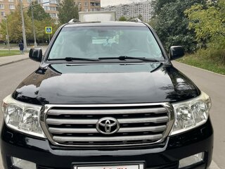 2011 Toyota Land Cruiser 200 Series, чёрный, 2800000 рублей, вид 2