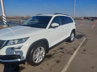 2020 Skoda Kodiaq I, белый, 2600000 рублей, вид 1