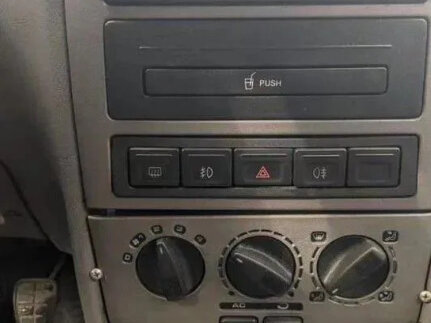 2006 Chery Amulet (A15) I, серебристый, 250000 рублей - вид 11