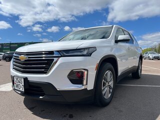 2022 Chevrolet Traverse II Рестайлинг, белый, 3090076 рублей, вид 1