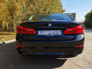 2017 BMW 5 серии 520d VII (G30/G31/G38), чёрный, 4500000 рублей, вид 5
