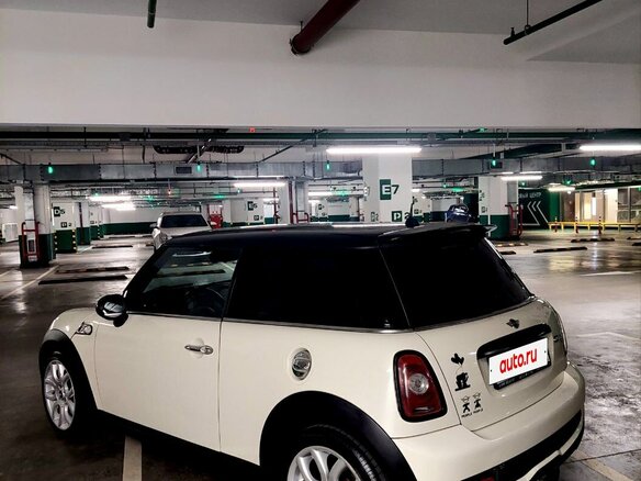 2010 Mini Hatch Cooper S II (R56) Рестайлинг, белый, 850000 рублей - вид 6