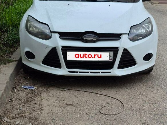 2012 Ford Focus III, белый, 1250000 рублей - вид 4