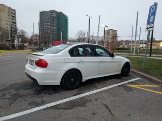 2010 BMW 3 серии 335d V (E90/E91/E92/E93) Рестайлинг, белый, 1622929 рублей, вид 5