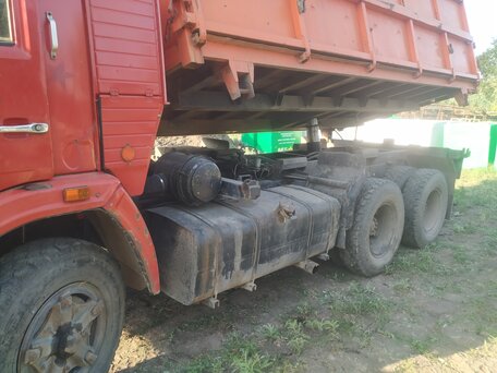 1988 КамАЗ 5320, красный, 1050000 рублей, вид 5