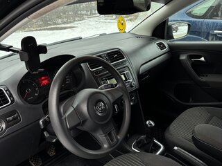 2012 Volkswagen Polo V, чёрный, 900000 рублей, вид 5
