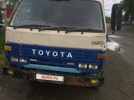 1990 Toyota Dyna, серый, 300000 рублей, вид 2