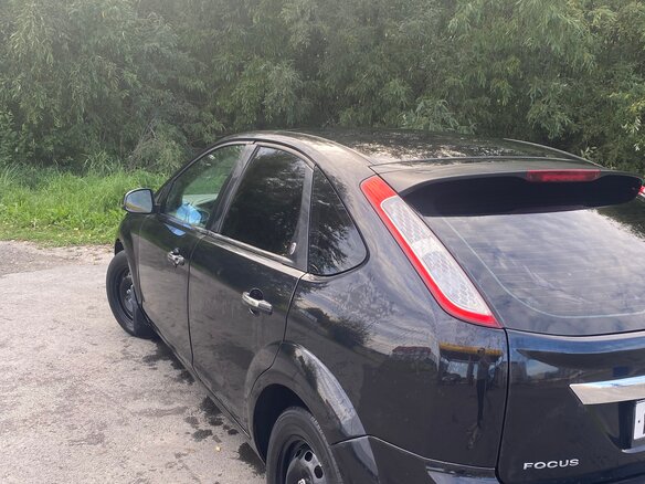 2009 Ford Focus II Рестайлинг, чёрный, 650000 рублей - вид 1