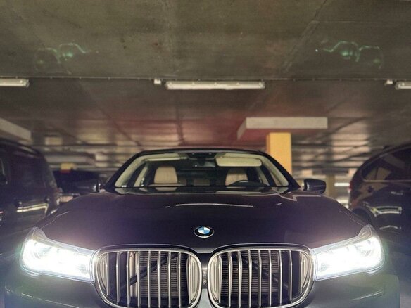2019 BMW 7 серии 730d xDrive VI (G11/G12), серый, 4508565 рублей - вид 8