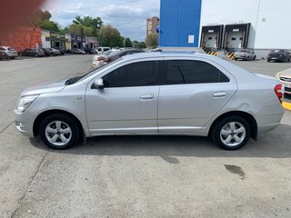2014 Chevrolet Cobalt II, серебристый, 530000 рублей, вид 4