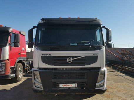 2013 Volvo FM, белый, 3200000 рублей, вид 1