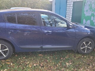 2009 Renault Megane III, синий, 500000 рублей, вид 2