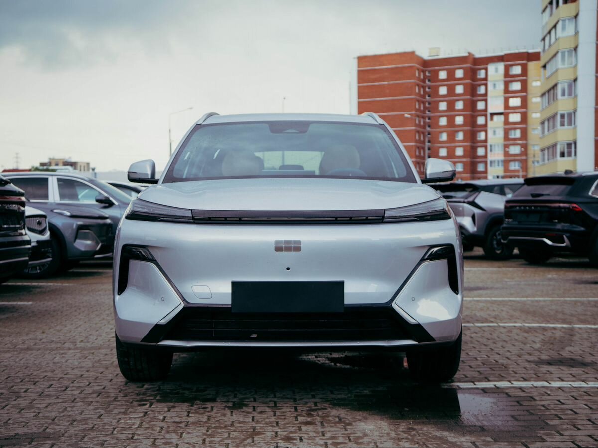 Открыть фотографии: Geely EX5 Гибрид