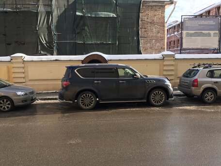 2014 Infiniti QX80 I Рестайлинг, синий, 2017000 рублей, вид 4
