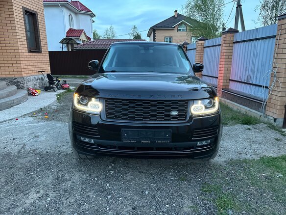 2014 Land Rover Range Rover IV, чёрный - вид 2