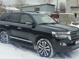 2018 Toyota Land Cruiser 200 Series Рестайлинг 2, чёрный, 7850000 рублей, вид 4