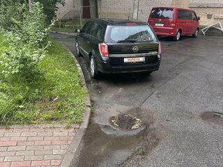 2007 Opel Astra H, чёрный, 700000 рублей, вид 3