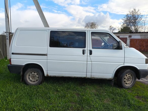 1995 Volkswagen Transporter, белый, 550000 рублей - вид 9