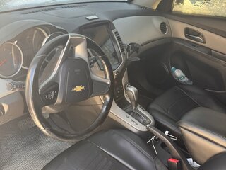2012 Chevrolet Cruze I, белый, 800000 рублей, вид 4